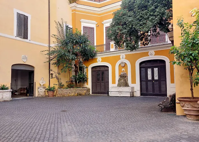 Trevi Acomodação com café da manhã  4*