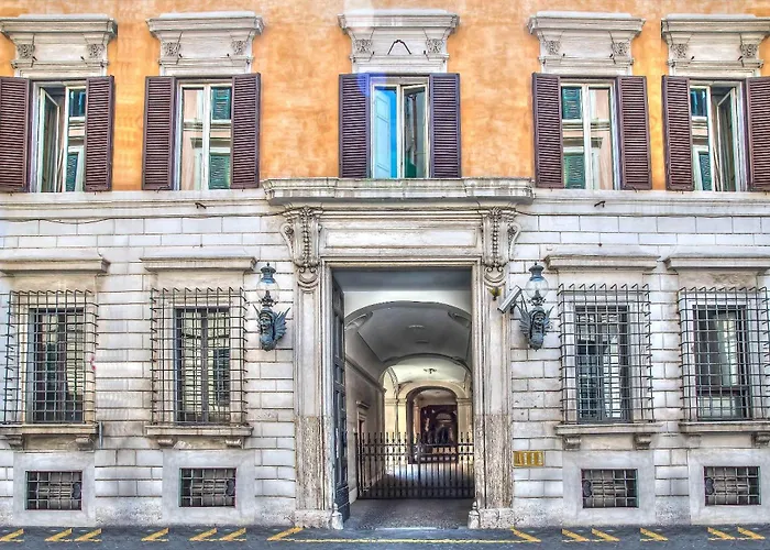 Oda ve Kahvaltı Trevi Roma